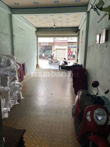 Cho thuê nhà mặt tiền Lạc Long Quân, P.8 Q.Tân Bình giá 15tr
