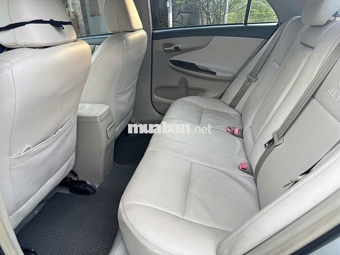 Toyota Corolla Altis 2012 - 140000 km