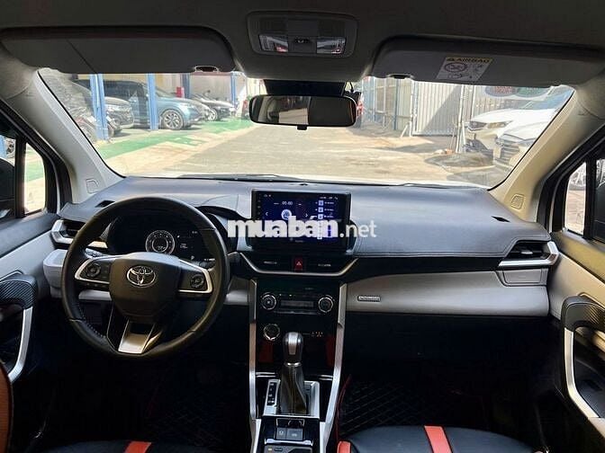 Toyota Veloz Cross 2022 CVT Top