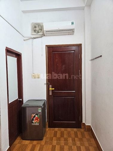 Cho thuê phòng dạng CHDV 214/C33 Nguyễn Trãi Q1 chỉ 3 triệu/tháng.