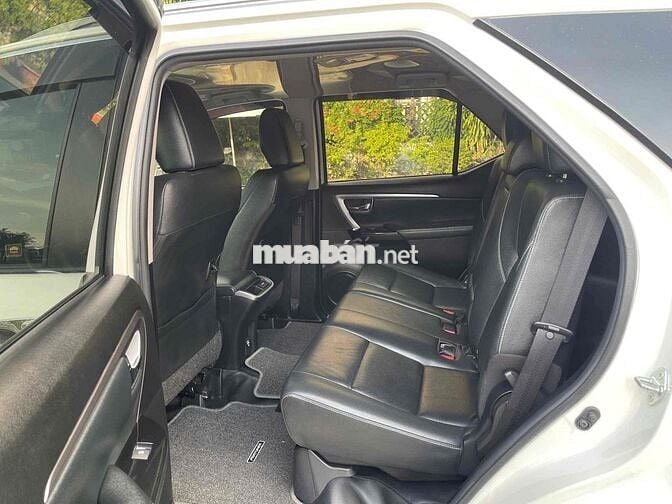 Toyota Fortuner 2.4AT 4X2 2020 Xe hãng bán