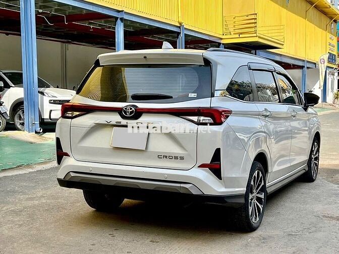 Toyota Veloz Cross 2022 CVT Top