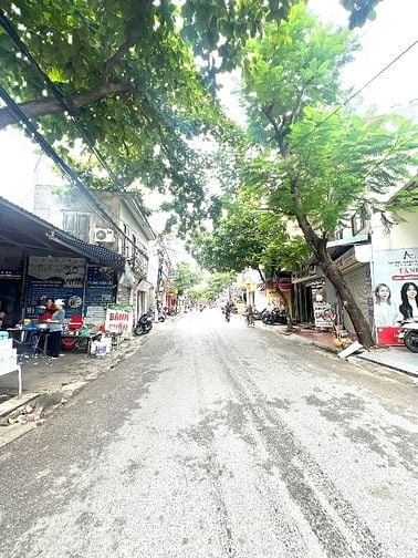 Cho thuê nhà mặt phố Thiên Lôi 128m