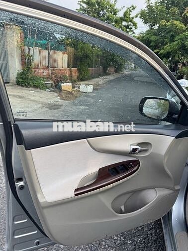 Toyota Corolla Altis 2012 - 140000 km
