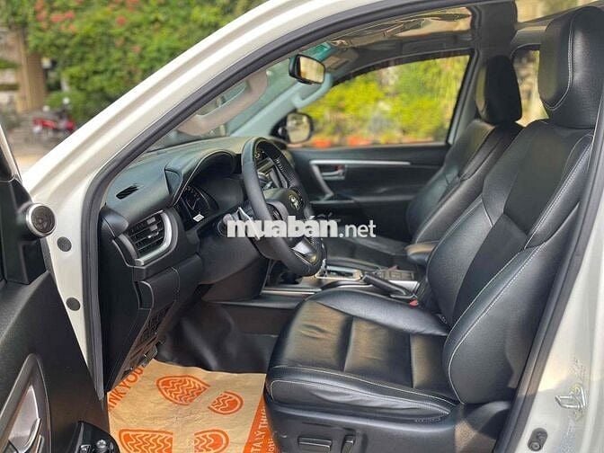 Toyota Fortuner 2.4AT 4X2 2020 Xe hãng bán