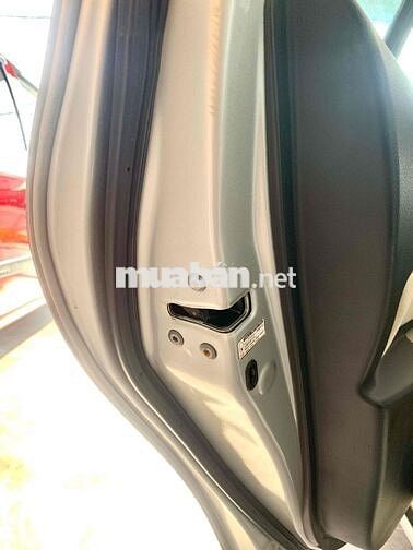 Toyota Vios 2009 - 156 km