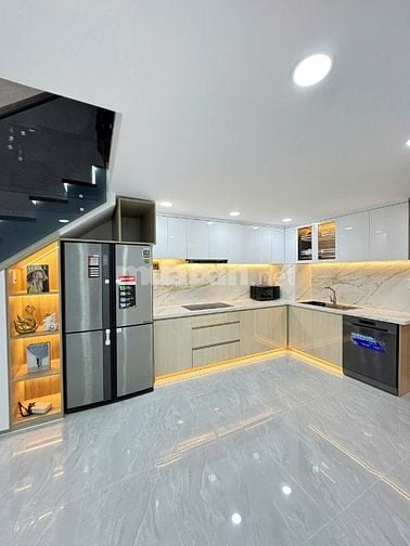 Bán căn hộ Duplex( lửng) Sky Garden 1 - Phú Mỹ Hưng - Q.7