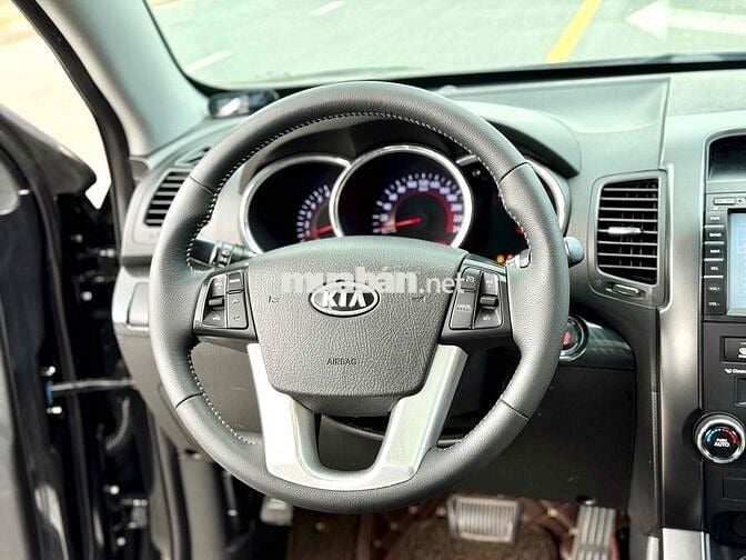Kia Sorento 2013 GAT 2WD 2.4 - 112800 km