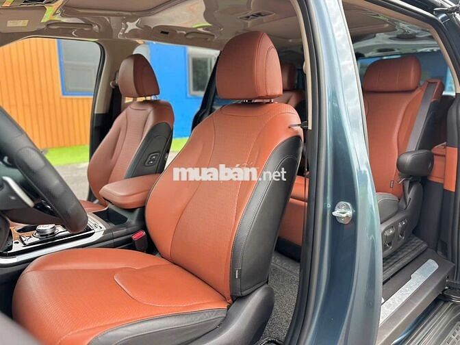 Kia Carnival 2022 2.2D Premium 7 chỗ - 54000 km