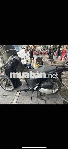 Tôi thừa xe nên bán