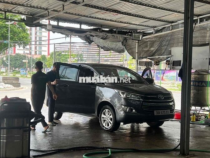 Toyota Innova 2018 2.0G - 9v km