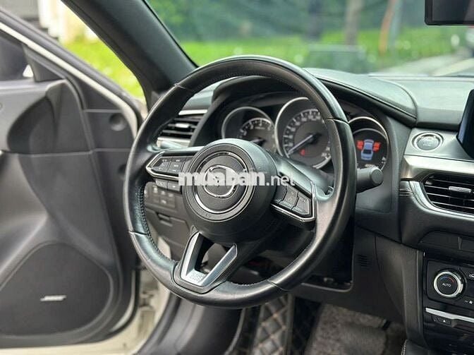 Mazda 6 2019 Premium 2.5 AT siêu đẹp 42.000km
