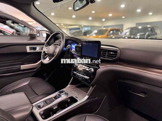 Ford Explorer 2022 Limited 4WD - 33000 km