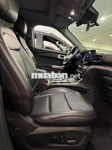 Ford Explorer 2022 Limited 4WD - 33000 km