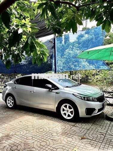 Kia Cerato 2016 1.6 MT - 110000 km