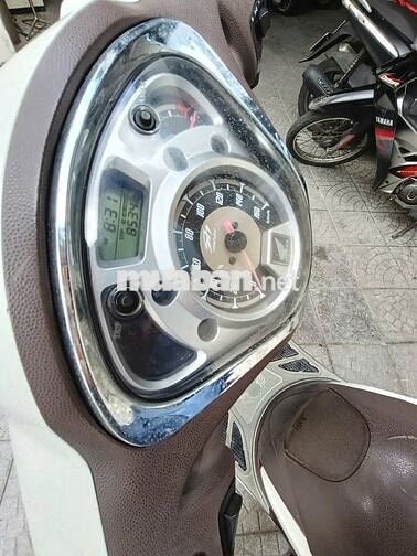 Nhà dư cần bán