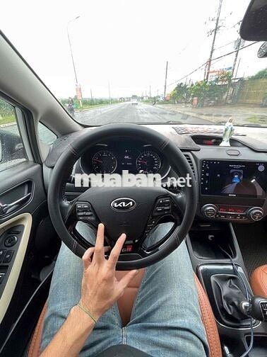 Kia Cerato 2016 1.6 MT - 110000 km