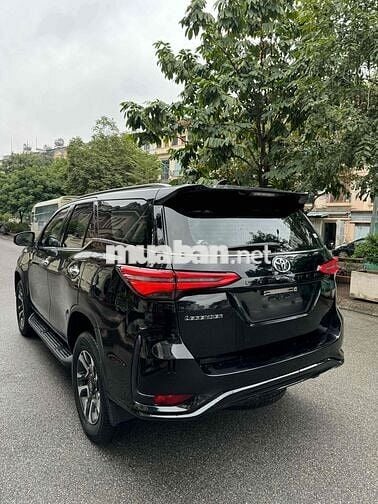 FORTUNER LEGENDER SX 2022 MÁY DẦU STĐ