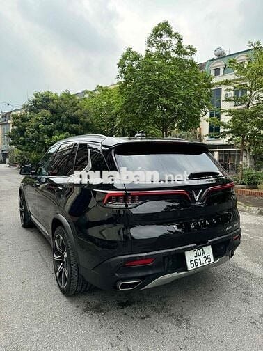 Vinpast Lux SA prenium SX 2019 mới xuất sắc