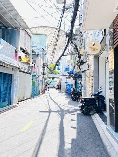 Bán Nhà Trần Khắc Chân - Hồ Văn Huê Phú Nhuận thông, 2 lầu, 4,450tỷ