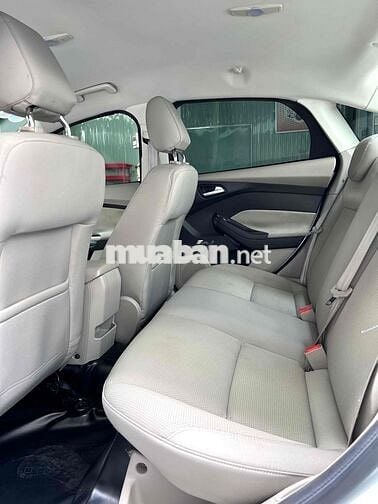 Cần bán Focus 1.5L Ecoboost 2017