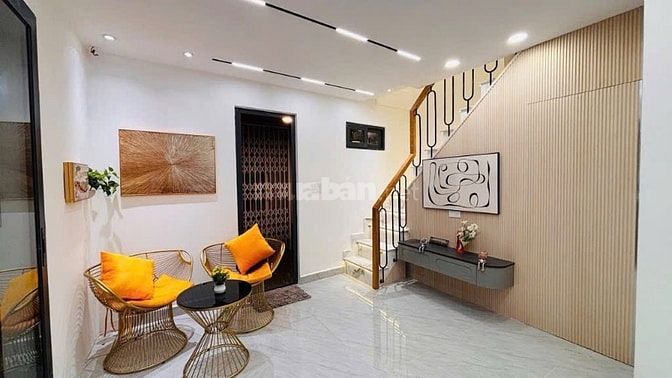 Nhà đẹp Phú Nhuận, DTSD 60 m², 3PN, full nội thất, chỉ 4.95 tỷ