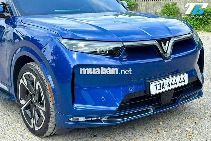VinFast VF9 2023 Plus 21000 km Pin  mua đứt