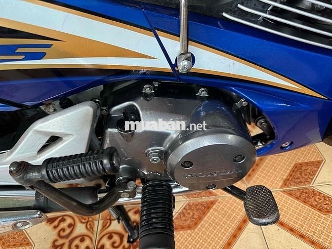 neo kim lên áo gt hãng mâm gt mới bs dễ nhìn