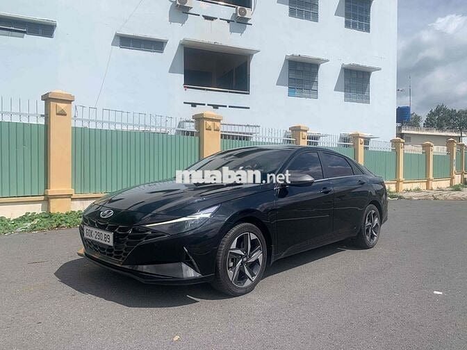 Hyundai Elantra 2022 2.0 AT - 55 km