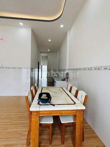 Bán gấp căn cấp 4, SHR, Xã Tân Phú Trung, 132,8m2, Giá chỉ 850 Triệu.