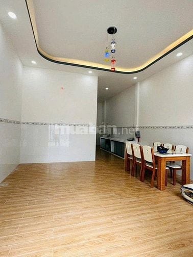 Bán gấp căn cấp 4, SHR, Xã Tân Phú Trung, 132,8m2, Giá chỉ 850 Triệu.