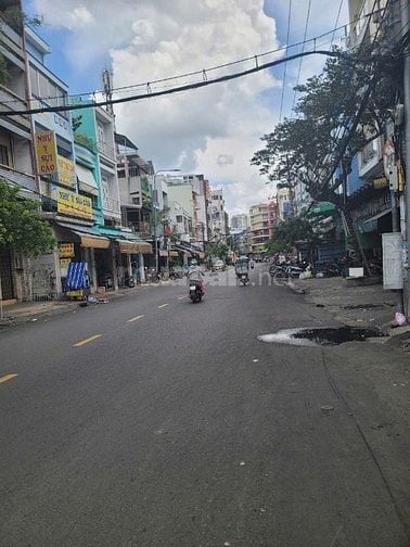 MẶT TIỀN MAI XUÂN THƯƠNG KHU ẨM THỰC SẦM UẤT NGÀY ĐÊM DT(3.6X12)NH 4.6