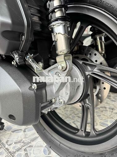 SHVN 150cc ABS 12-2023 Chạy 3.300Km Siêu Lướt