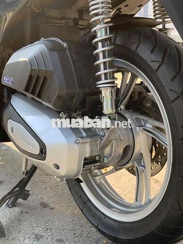 Sh 160 BSTP 8/2024 xe lướt ngay chủ ký bán