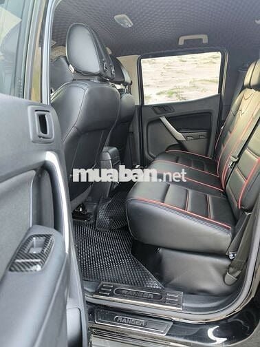 Ford Ranger XLS AT Máy 2.2L số tự động Sx năm 2022