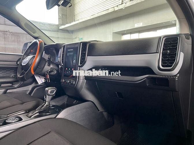 Ford Ranger 2024 XLS 2.0 4X2 AT Pháp Lý Cty XHĐ