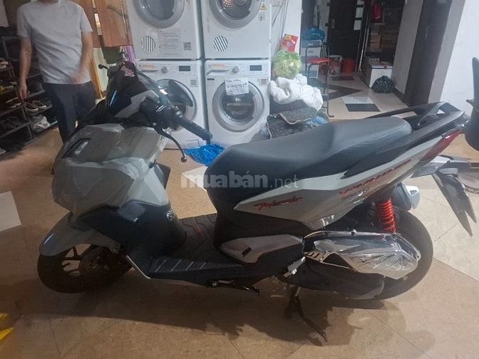 Xe vario 160 abs nguyên zin,chính chủ