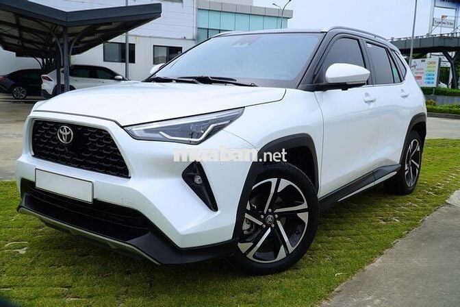Toyota Yaris Cross 2024 1.5 D-CVT - 14000 km