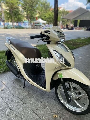 vison bản cá tính cân bán