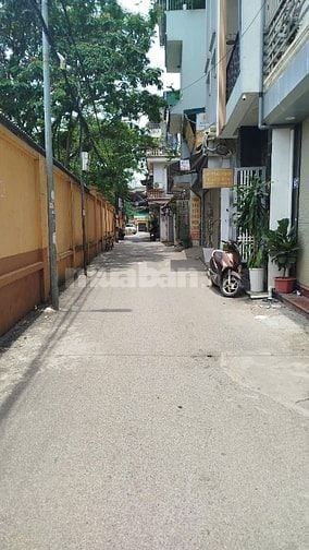 Chính chủ cho thuê nhà 45m² x 4 tầng, ngõ to, Đông Thiên, Vĩnh Hưng HN