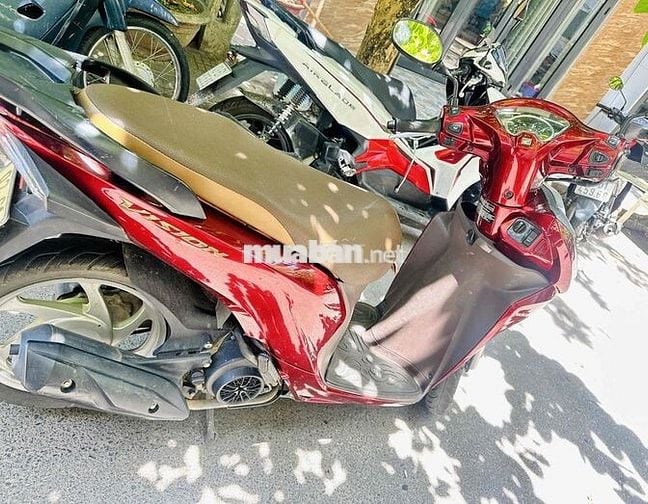 Vợ đổi xe nên cần bán lại Vision mới đẹp như hình