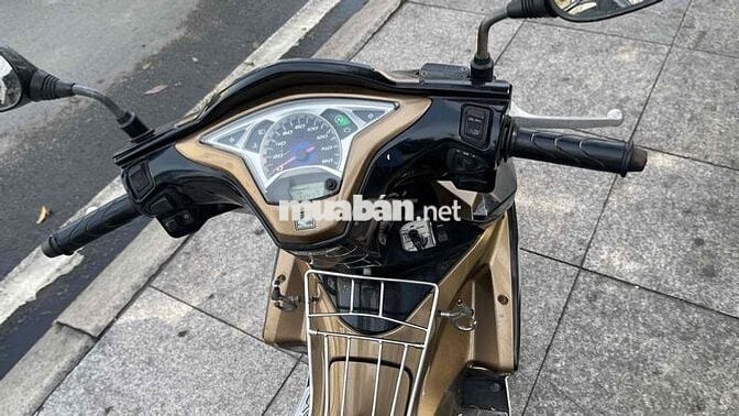 AB 125 màu vàng đồng chính chủ bao ký