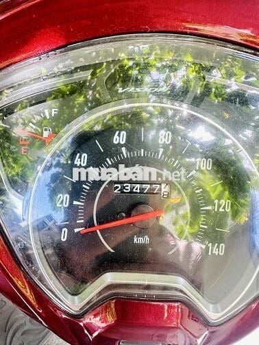 Vợ đổi xe nên cần bán lại Vision mới đẹp như hình