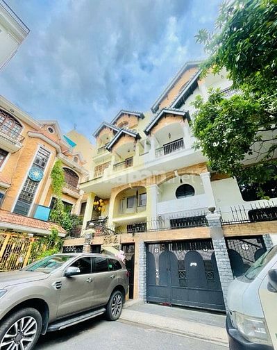 Cho thuê nhà khu biệt thự số 112/3B Phổ Quang, Phường 9, Quận Phú Nhuậ