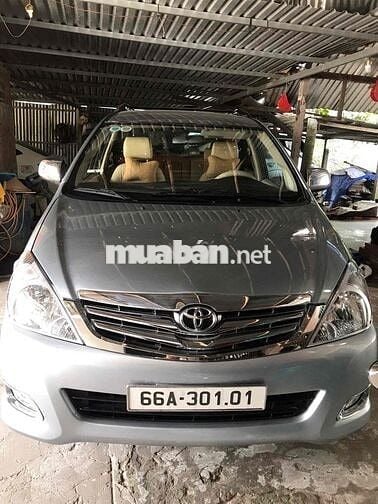Toyota Innova 2008 G - 175000 km