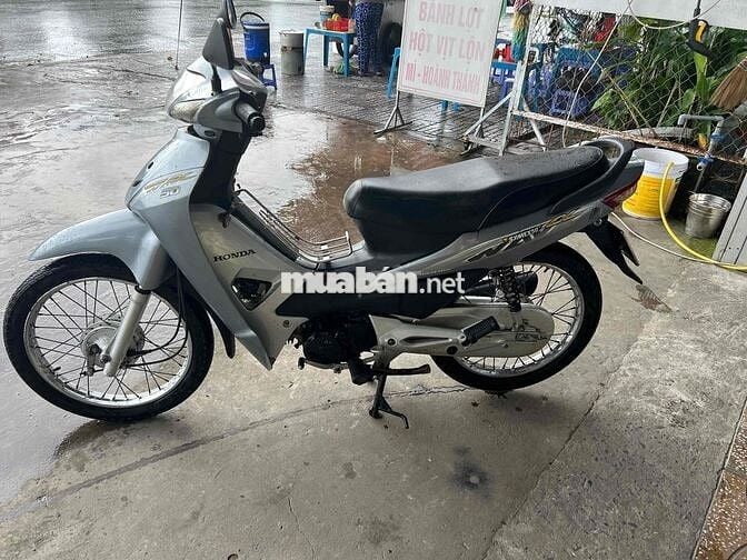 xe 50 máy zin êm ru bs65 ngây chủ