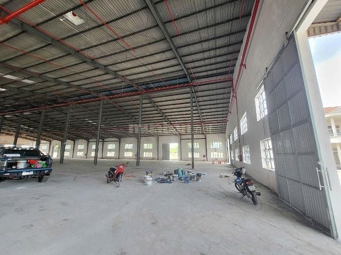 Cho Thuê 5000m² Xưởng Cụm Sản Xuất Tân Uyên  ,PCCC Tự Động G.TỜ Đầy đủ