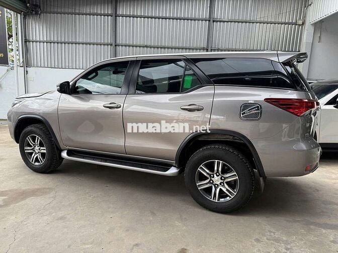 Toyota fortuner 2.4G - 55000 km