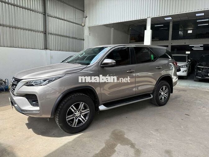 Toyota fortuner 2.4G - 55000 km