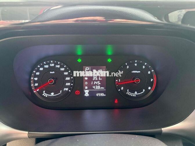Hyundai Stargazer 2024 Tiêu chuẩn 1.5 AT - 12000km